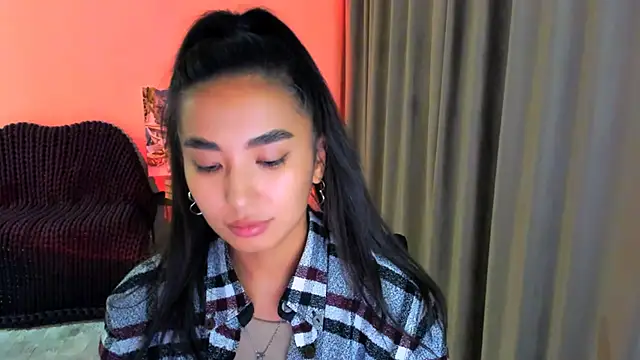 Snapshot of worldofkim chatting on February 2025 11:23:02 PM worldofkim online show from February 2025 11:23:02 PM