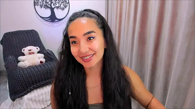 Snapshot of worldofkim chatting on October 2025 06:24:01 AM worldofkim online show from October 2025 06:24:01 AM