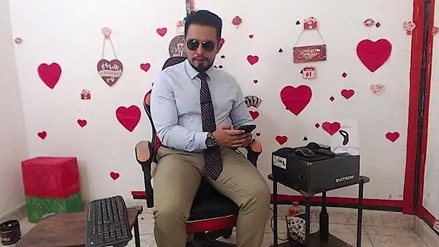 Snapshot of KalethBigDick chatting on February 2026 04:46:02 AM KalethBigDick online show from February 2026 04:46:02 AM