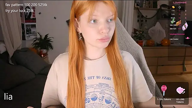 lil lia online show from October 2025 01:05:02 AM