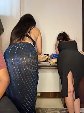 Snapshot of Miss__Malaika chatting on November 2025 07:28:01 AM Miss Malaika online show from November 2025 07:28:01 AM