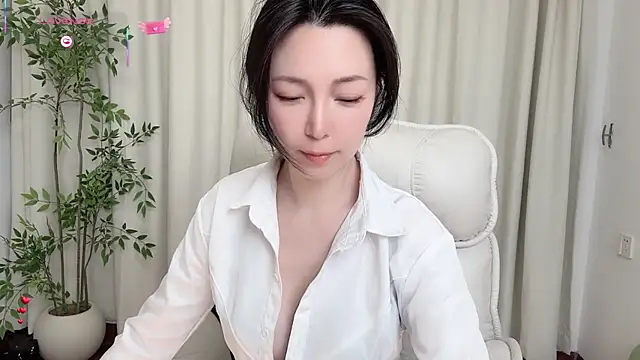 Ada-xixi online show from April 2026 11:46:02 AM