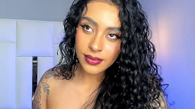 Snapshot of magic_marg chatting on January 2025 12:06:02 AM magic marg online show from January 2025 12:06:02 AM