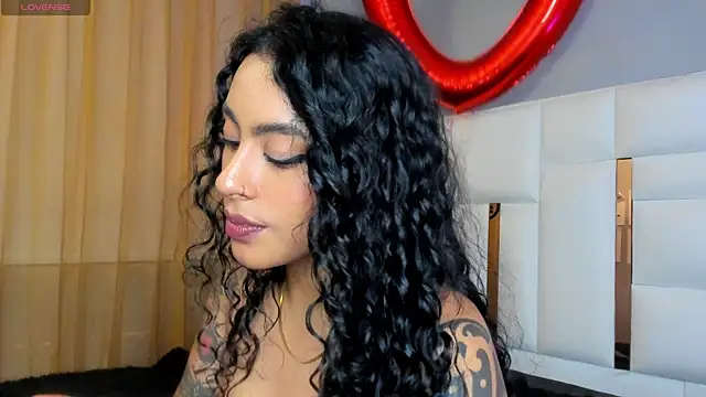 Snapshot of magic_marg chatting on February 2025 12:03:01 AM magic marg online show from February 2025 12:03:01 AM