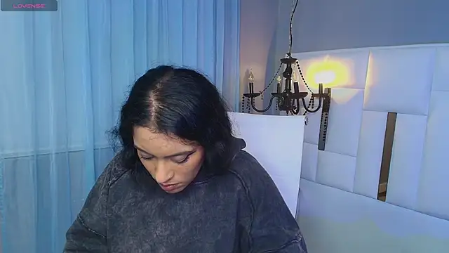 Snapshot of magic_marg chatting on March 2025 12:29:02 AM magic marg online show from March 2025 12:29:02 AM