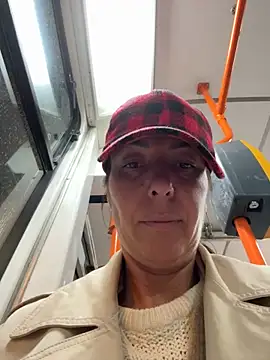 eveangelll online show from October 2025 04:01:01 AM