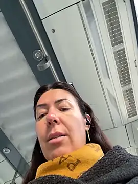 eveangelll online show from October 2025 06:47:01 AM