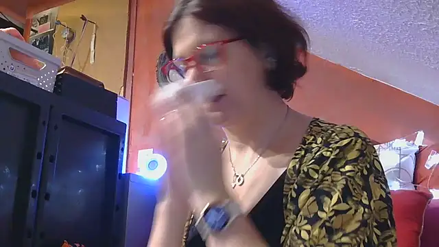 lanax online show from November 2025 01:10:01 PM