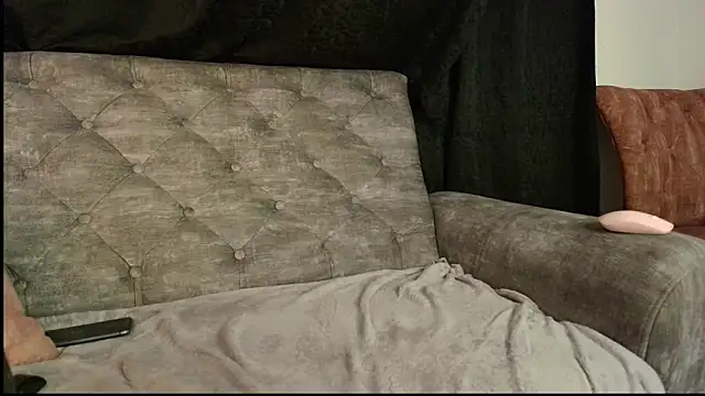 unu nai online show from October 2025 01:13:02 AM