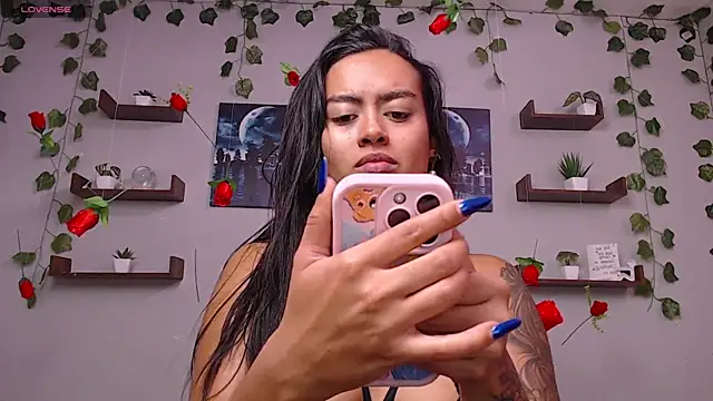 Snapshot of macey_elliot_ chatting on February 2025 03:05:01 PM macey elliot online show from February 2025 03:05:01 PM