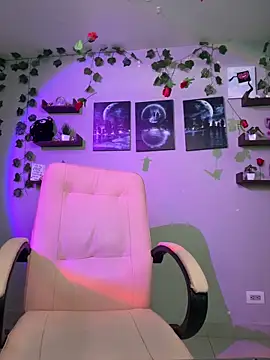 Snapshot of macey_elliot_ chatting on March 2025 05:28:01 PM macey elliot online show from March 2025 05:28:01 PM