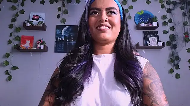 Snapshot of macey_elliot_ chatting on November 2025 02:28:02 PM macey elliot online show from November 2025 02:28:02 PM