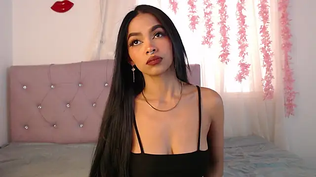 Snapshot of Alleanys_Cristal chatting on January 2025 01:34:01 PM Alleanys Cristal online show from January 2025 01:34:01 PM