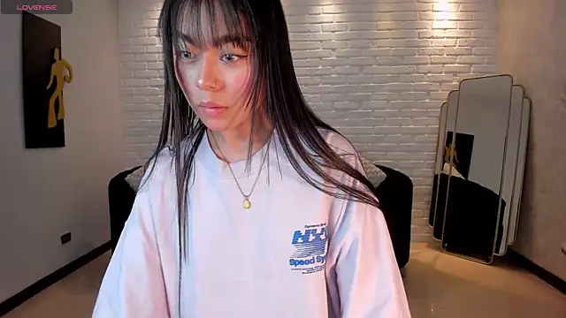 Snapshot of GigiLee_ chatting on January 2025 08:16:02 PM GigiLee  online show from January 2025 08:16:02 PM