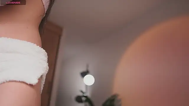 Snapshot of GigiLee_ chatting on October 2025 12:25:02 AM GigiLee  online show from October 2025 12:25:02 AM