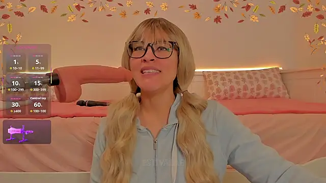 estivalae online show from October 2025 11:31:01 AM