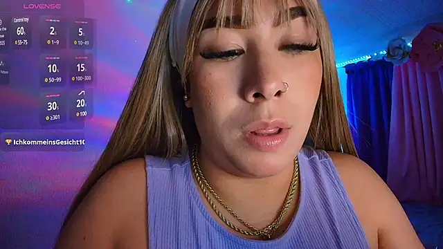 leahtemptation3 online show from March 2025 03:32:01 AM