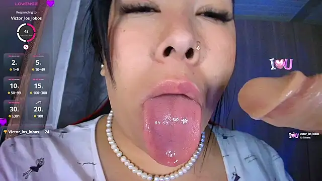 leahtemptation3 online show from October 2025 08:24:01 AM