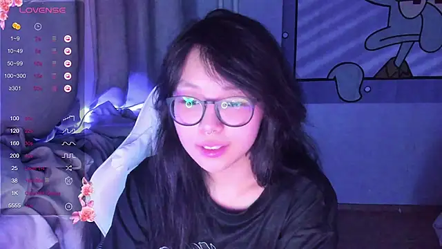 Snapshot of maydaykimmy chatting on January 2025 11:56:01 PM maydaykimmy online show from January 2025 11:56:01 PM