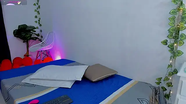 Snapshot of andrea_osorio_ chatting on February 2026 11:39:01 AM andrea osorio online show from February 2026 11:39:01 AM