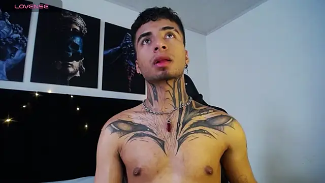 JuanCamiilo 66 online show from January 2025 09:28:01 PM