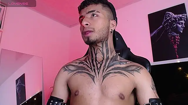 JuanCamiilo 66 online show from February 2025 03:22:01 AM