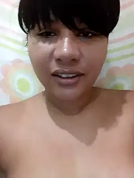 Snapshot of Yara0k chatting on January 2025 09:29:01 AM Yara0k online show from January 2025 09:29:01 AM