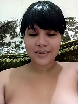 Snapshot of Yara0k chatting on January 2025 09:39:02 AM Yara0k online show from January 2025 09:39:02 AM