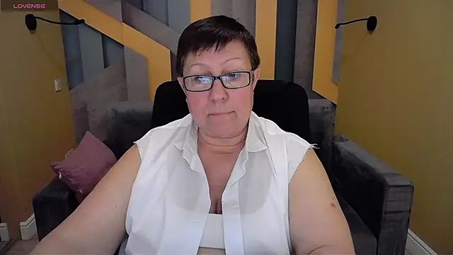 BarbaraTurners online show from January 2025 09:40:01 PM