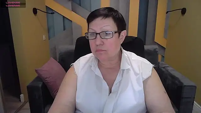 BarbaraTurners online show from February 2025 10:21:02 PM