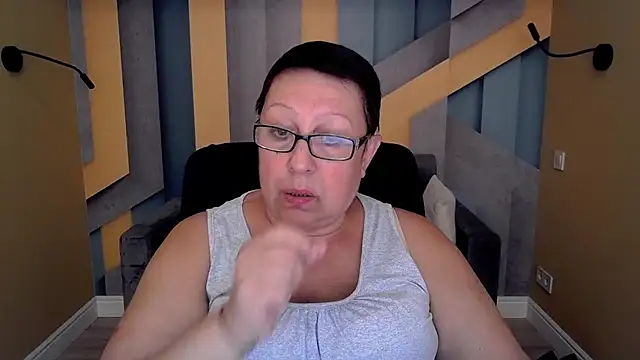 BarbaraTurners online show from September 2025 06:29:02 PM