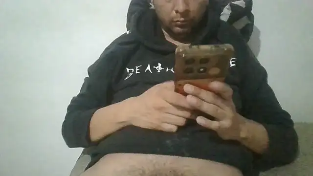 Snapshot of angeljz4 chatting on July 2026 04:44:02 AM angeljz4 online show from July 2026 04:44:02 AM