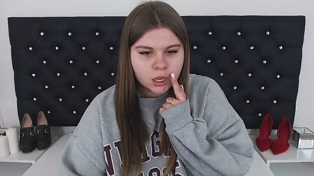 AbbyPleasure online show from February 2025 12:58:01 PM