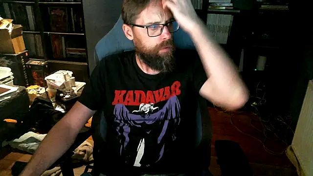 Snapshot of MeSteff chatting on September 2025 06:43:02 PM MeSteff online show from September 2025 06:43:02 PM