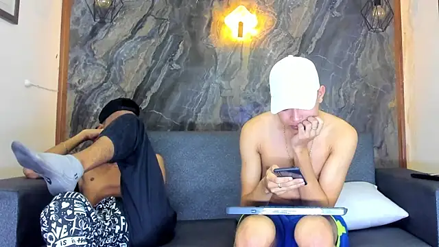 liam genner  online show from February 2025 01:45:01 AM