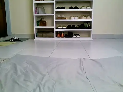 sweet-greedy online show from November 2025 03:11:01 PM