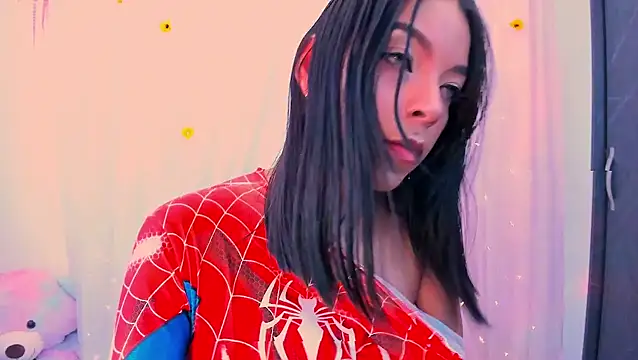 Snapshot of Hannahs_Napit chatting on February 2025 08:42:02 PM Hannahs Napit online show from February 2025 08:42:02 PM