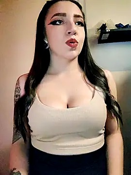 Paudelatorre online show from October 2025 01:28:02 AM