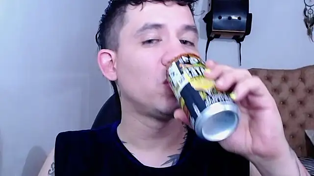 cute eidenx online show from June 2026 09:38:01 PM