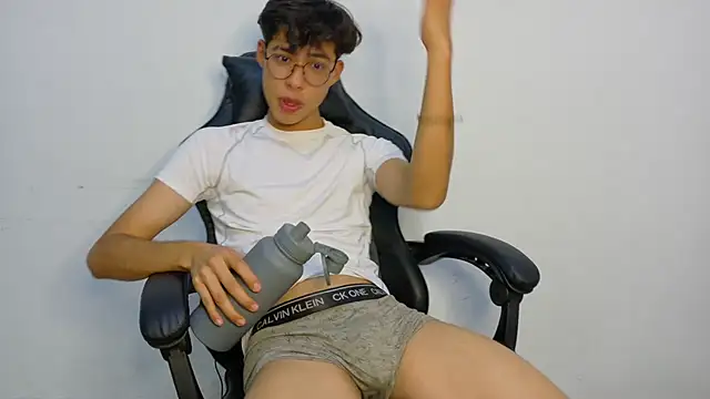 Jacotnk online show from February 2025 04:48:02 AM