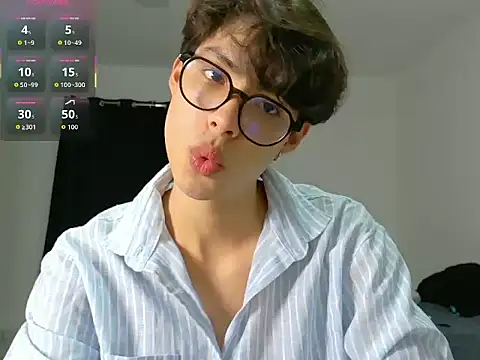 Jacotnk online show from September 2025 04:01:02 AM