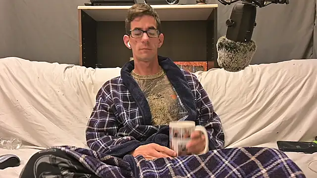 joeiandola online show from October 2025 03:01:01 PM