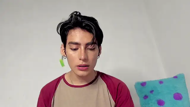 sebas rose online show from December 2024 10:14:02 PM