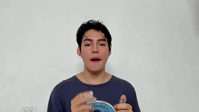 sebas rose online show from December 2024 04:32:02 PM