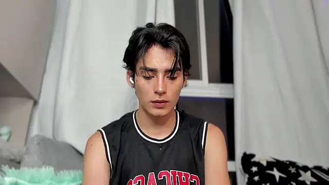 sebas rose online show from February 2025 11:36:02 PM