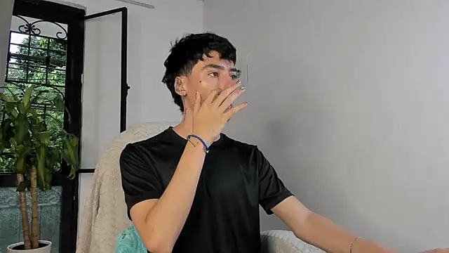 sebas rose online show from October 2025 10:12:02 PM