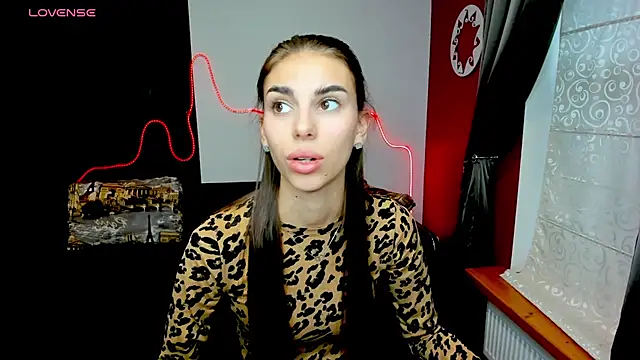 Snapshot of EmmyGreans chatting on September 2025 06:37:02 AM EmmyGreans online show from September 2025 06:37:02 AM