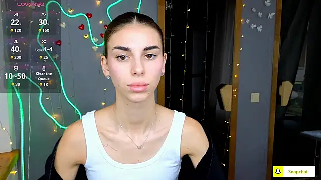 Snapshot of EmmyGreans chatting on September 2025 05:42:01 AM EmmyGreans online show from September 2025 05:42:01 AM