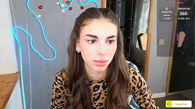 Snapshot of EmmyGreans chatting on September 2025 05:34:01 AM EmmyGreans online show from September 2025 05:34:01 AM