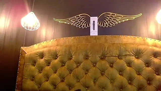 CrystalBrooke3x online show from February 2025 10:42:02 PM